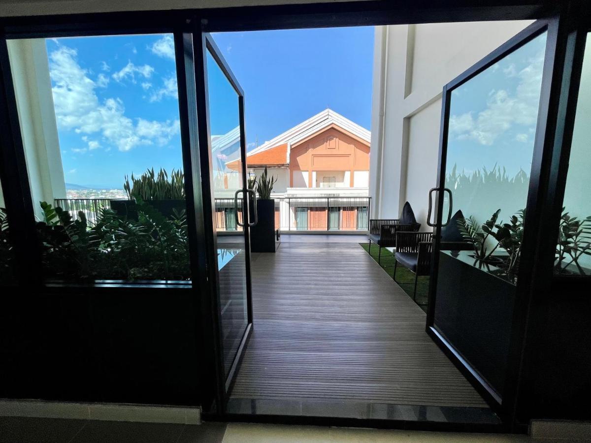 The Astra Condo 2 Bedrooms By Ping Chiang Mai Exterior photo